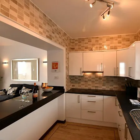 Zonzamas Vila Puerto del Carmen (Lanzarote)